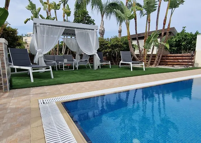 Villa Gabriel Protaras